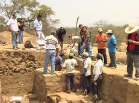 Huaca Loro, bosque de P�mac
