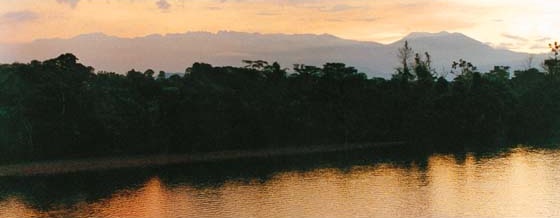 Vista panor�mica de la Cordillera Yanachaga